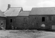 Alignement de maisons, le Pas Gérouard (Vieux-Vy-sur-Couesnon)