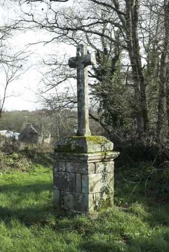 Croix de chemin de Mané-Guégan (Belz)