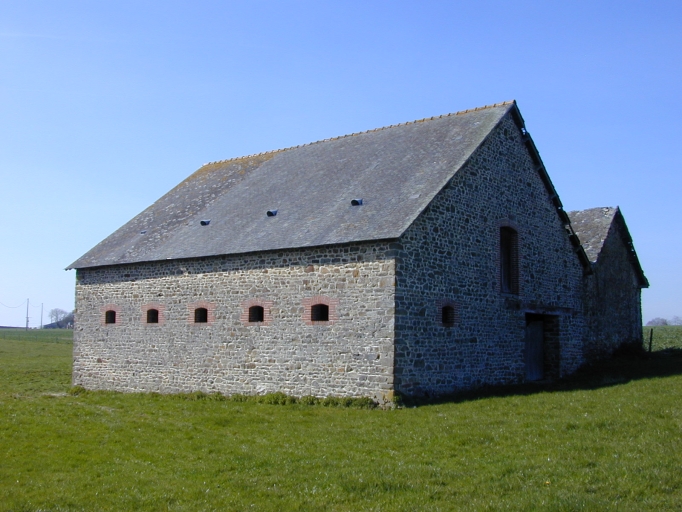 Étable à vaches, l'Eclardière (Domalain)
