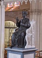Statue : saint Pierre, basilique Notre-Dame-d'Espérance (Saint-Brieuc)