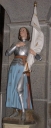 Statue sur socle : sainte Jeanne d'Arc
