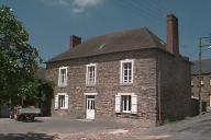 École, actuellement mairie (La Chapelle-Bouëxic)