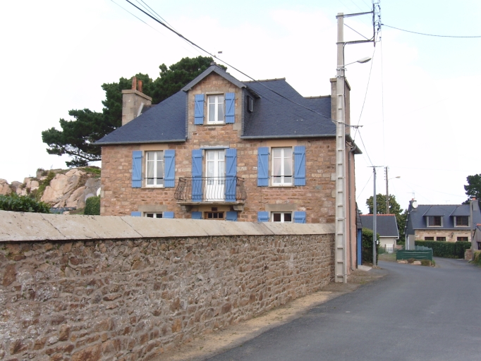 Maison, Buguélès (Penvénan)