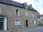 Maison, 20 avenue Alexis Rey (Montreuil-sur-Ille)