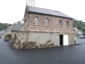 Ateliers et magasins des Phares et Balises au Port de Lézardrieux