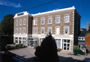 Hôtel de voyageurs dit Ker Ys Hôtel, 12 rue du Maréchal-Foch ; rue de Croas-ar-Skin (Perros-Guirec)