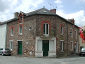 Maison à boutique, 2 rue des Tisserands (Talensac)