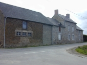 Café puis ferme, la Croix Verte (Feins)