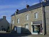 Magasin de commerce, route départementale 81 (Meillac)