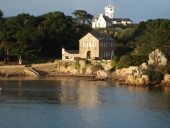 Maison : ancien bâtiment des Ponts-et-Chaussées, la Corderie (île de Bréhat)