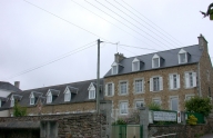 École libre, actuellement groupe scolaire Saint-Yves et Saint-Pierre, rue Georges Clemenceau (Plouha)