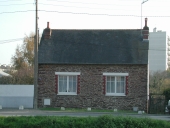 Ancienne maison à boutique, 40 canal Saint-Martin (Rennes)