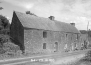 Maison, Kergroas (Plounévézel)