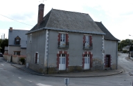 Maison, place de l'église, n°6 (Saint-Armel)