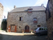 Maison, 22 rue de la Grande Rue ; passage de la Meule (Saint-Suliac)