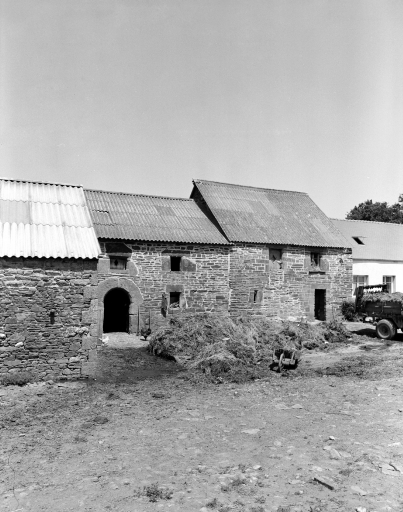 Maison, Kerfolben (Sainte-Tréphine)