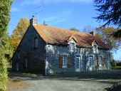 Ferme, l'Esnais (Lieuron)