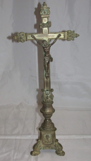 Croix d'autel 4