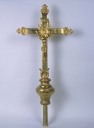 Croix de procession, hampe de procession 1 : Christ en croix