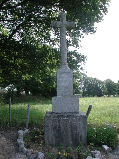 Croix de chemin, la Noë (Visseiche)