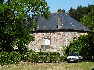 Corps de garde crénelé actuellement maison, batterie de la Biche (Locmaria)