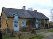 1er alignement de deux maisons, la Belle Etoile (Sens-de-Bretagne)