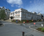 Usine de pelleterie J. Louaisil, puis Omnium de Fourrures, actuellement centre culturel, 4 rue de Strasbourg (Vitré)