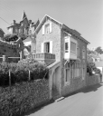 Maison de villégiature dite Bon Accueil, 3 rue du Kern ; 9 rue de Senonnès, Trestrignel (Perros-Guirec)
