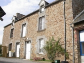 Maison, Saint-Georges (Saint-Père-Marc-en-Poulet)