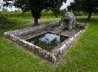 Fontaine Saint-Sylvestre (Plouzélambre)
