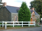Ferme, actuellement maison, le Poué du Bourg (Guipry fusionnée en Guipry-Messac en 2016)