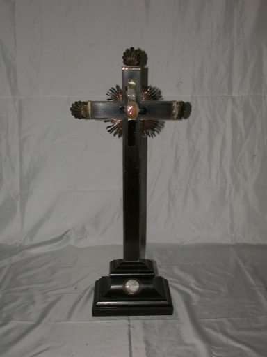 Croix-reliquaire