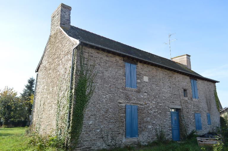 Presbytère,7 rue de la Forge (Le Verger)