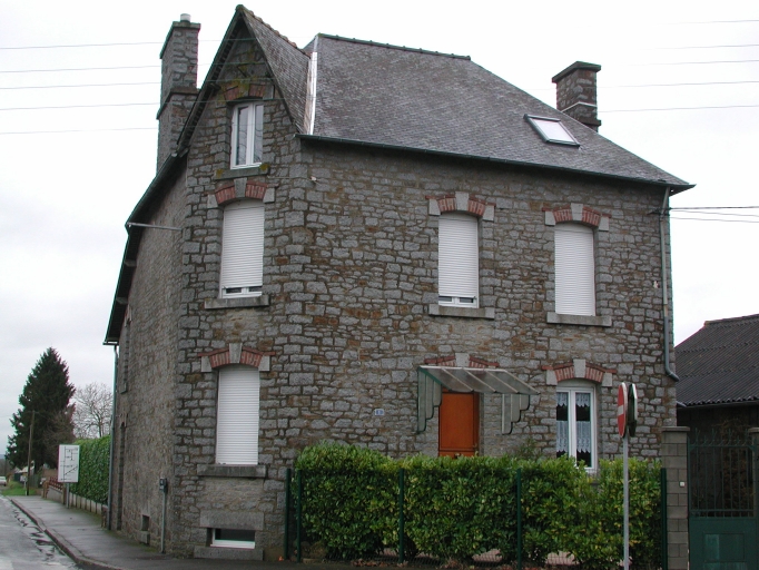 Maison, 1 rue de la Croix Fresnay (Sens-de-Bretagne)