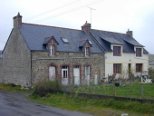 Alignement de maisons, la Ville Durand (Pleurtuit)