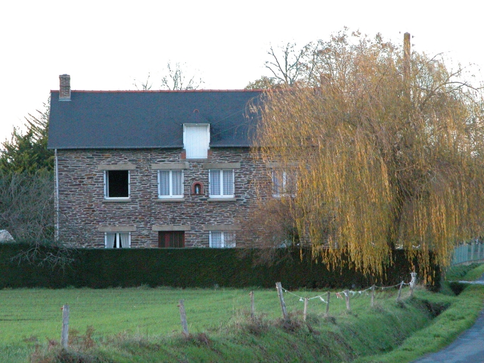 Maison, 11 la Lande Basse (Le Verger)