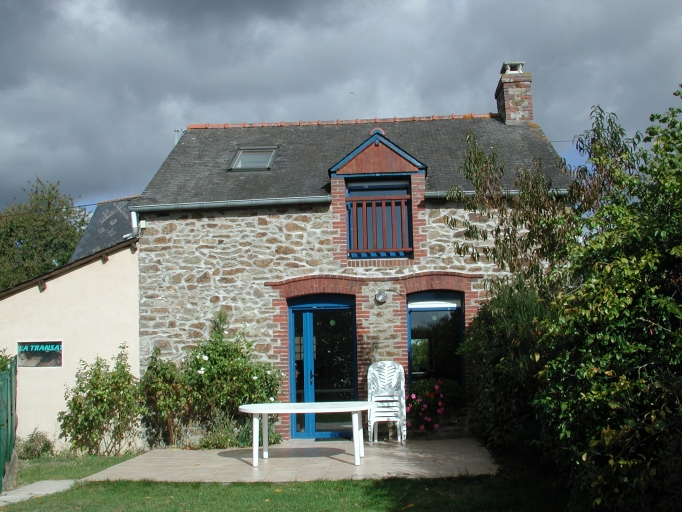 Maison, Travoux (Québriac)