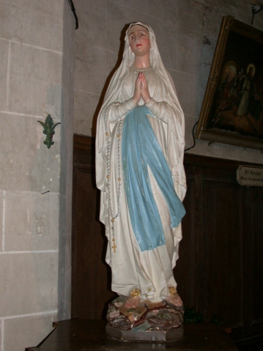Statue sur socle : Vierge, dite Notre-Dame de Lourdes
