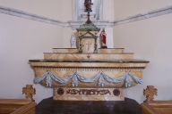 Autel, tabernacle, 2 gradins d'autel, degré d'autel