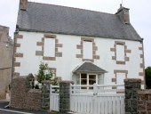 Maison, 23 route du Bourg (Trégastel)