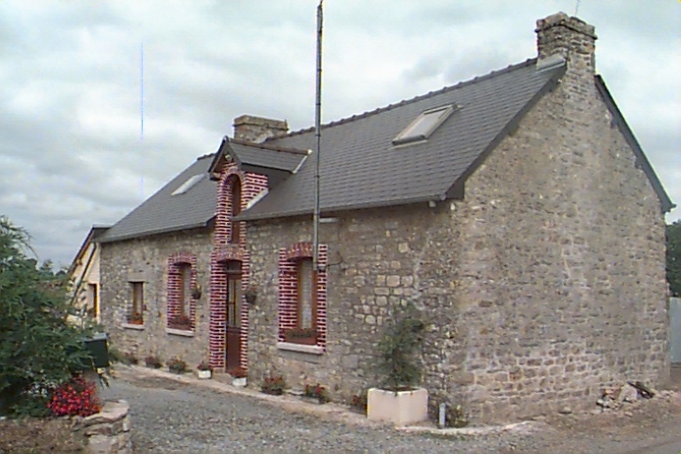 Maison, la Clotière (Livré-sur-Changeon)