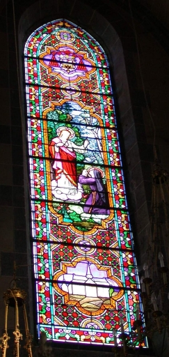 Ensemble des 5 verrières du choeur (baies 100 à 104) : Apparition du Sacré Coeur, Vie de saint Samson, Vie de saint Martin