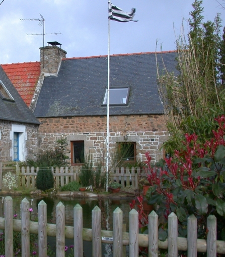 Maison 2, place Ker Eden (Trévou-Tréguignec)