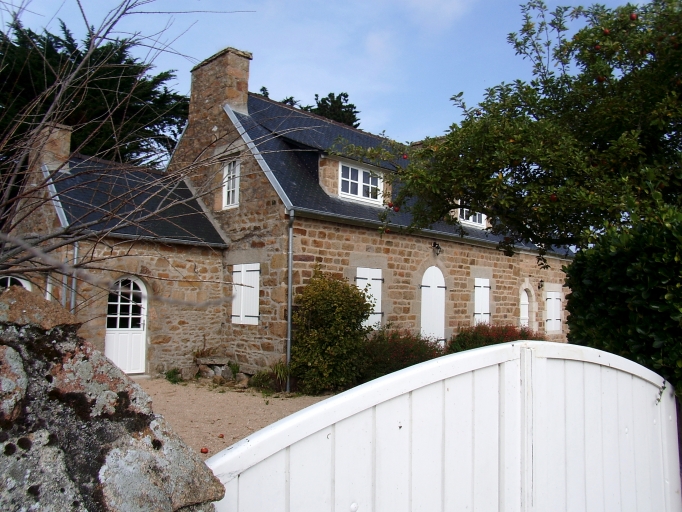 Maison, Kerguereva (île de Bréhat)