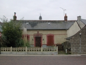 Maison, 24 rue Normand d'Etrelles (Etrelles)