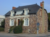 Maison, 24 boulevard Carnot (Montfort-sur-Meu)