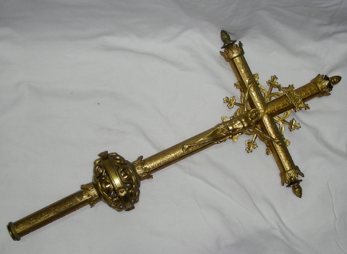 Paire de croix de procession