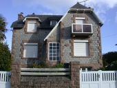 Maison dite les Chardons Bleus, 11 rue de Kerbiriou (Perros-Guirec)