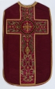Ornement rouge 2 : chasuble, bourse de corporal, étole, manipule, voile de calice