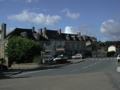 Maisons, 38-40 place de l'Eglise (Guipry fusionnée en Guipry-Messac en 2016)